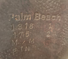 Load image into Gallery viewer, 2016 17.5" Voltaire Palm Beach, Medium Tree