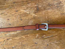 Load image into Gallery viewer, Edgewood Flat Curb Rein