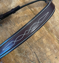 Load image into Gallery viewer, Aramas Fancy SQUARE Raised Bridle with Fancy Laced Reins
