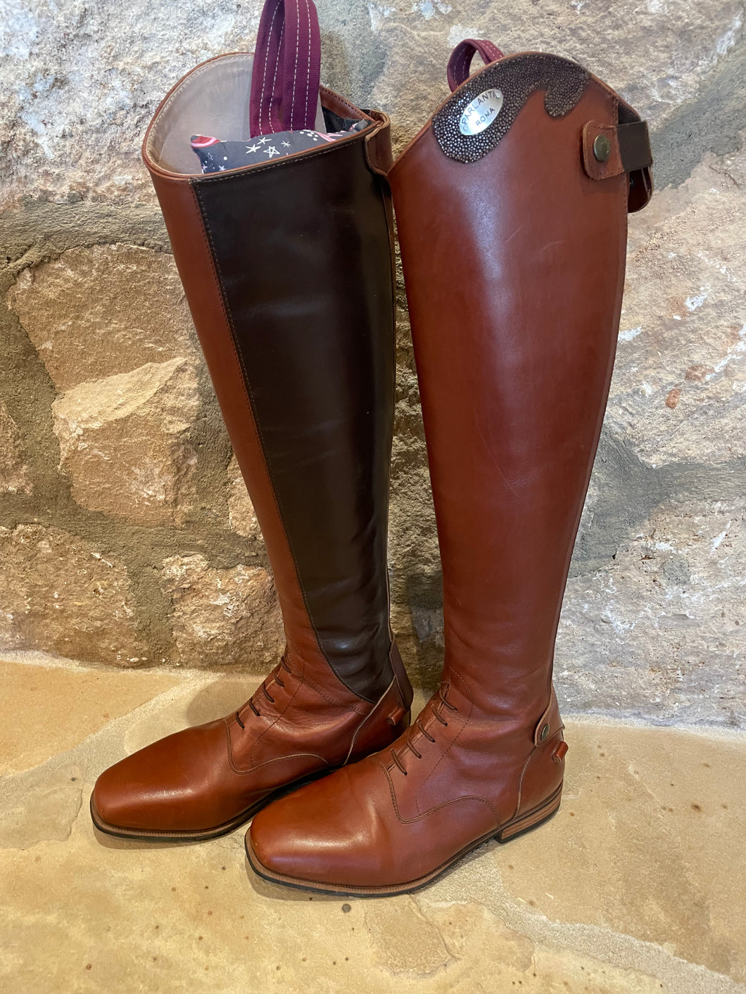 Parlanti Custom Brown Boots with Sting Ray detail