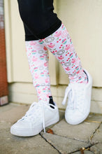 Load image into Gallery viewer, Dreamers and Schemers Pair and a Spare Socks
